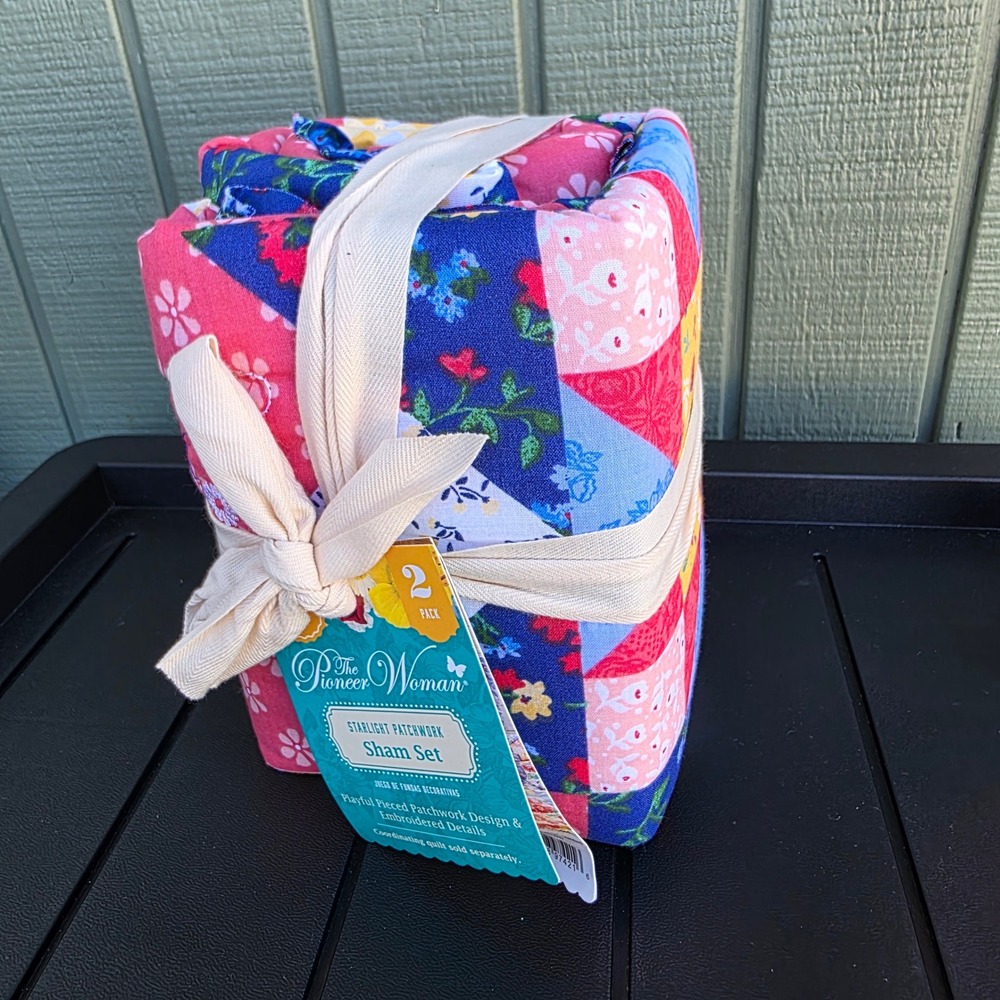The Pioneer Woman Starlight Patchwork Sham Set Standard 2 Pack Multicolor Floral